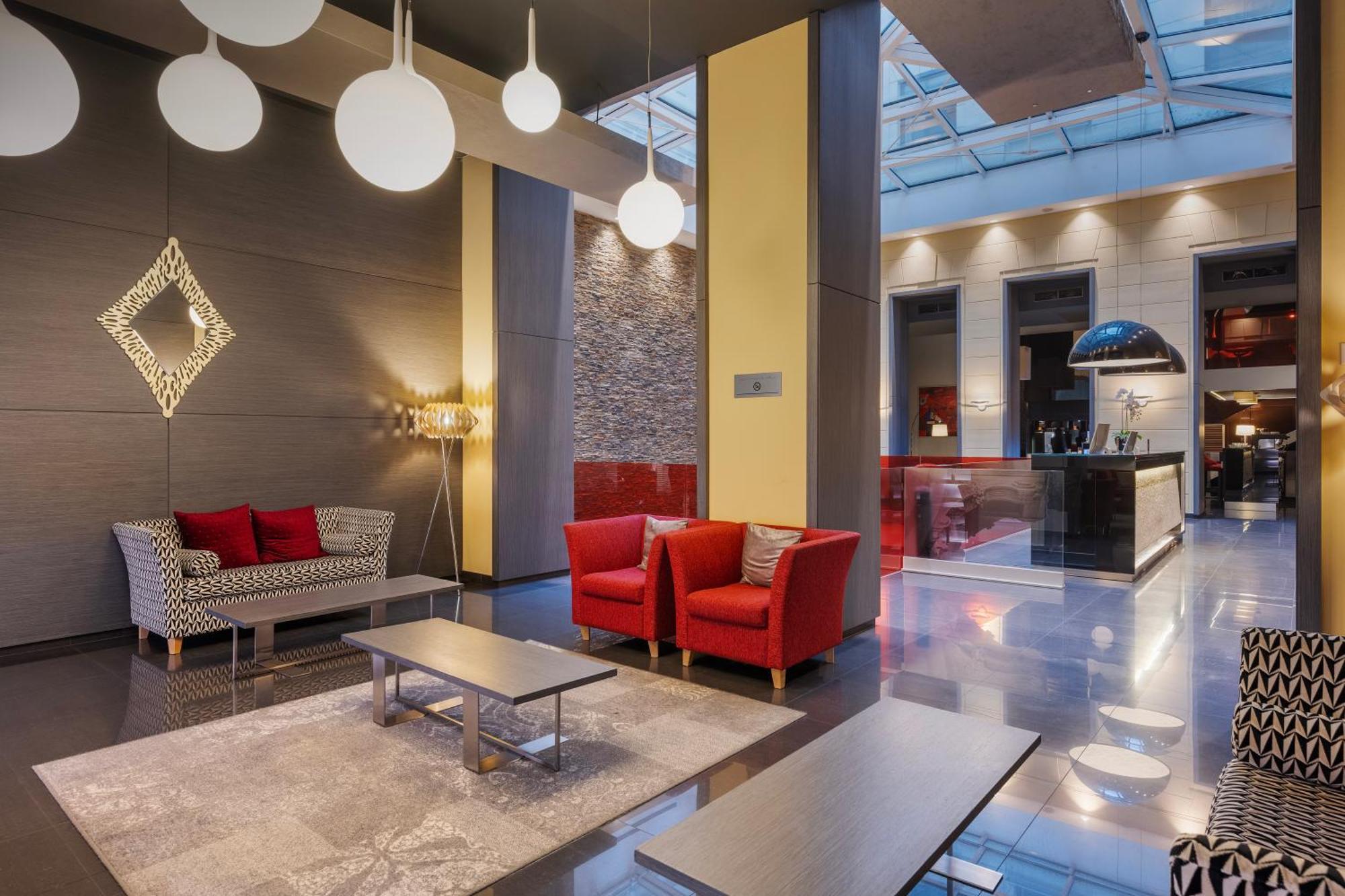 Hotel Eurostars Palazzo Zichy 4*